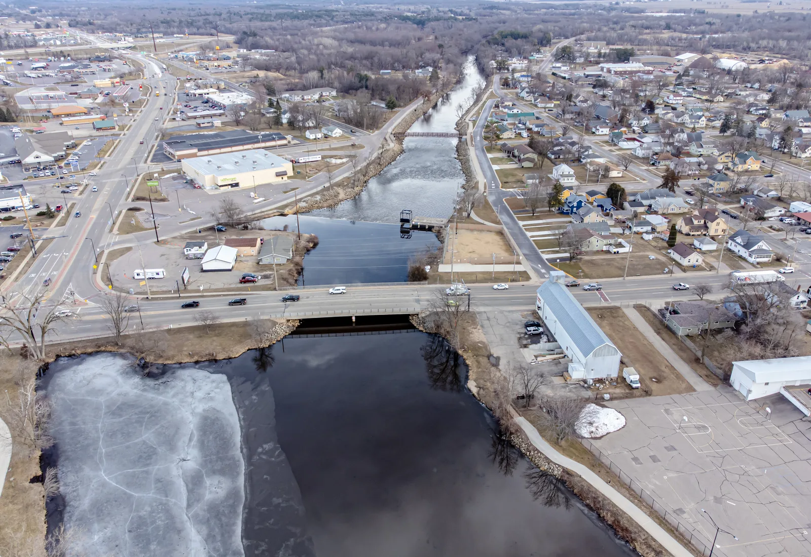 The Lemonweir River flows through Mauston, Wisconsin.